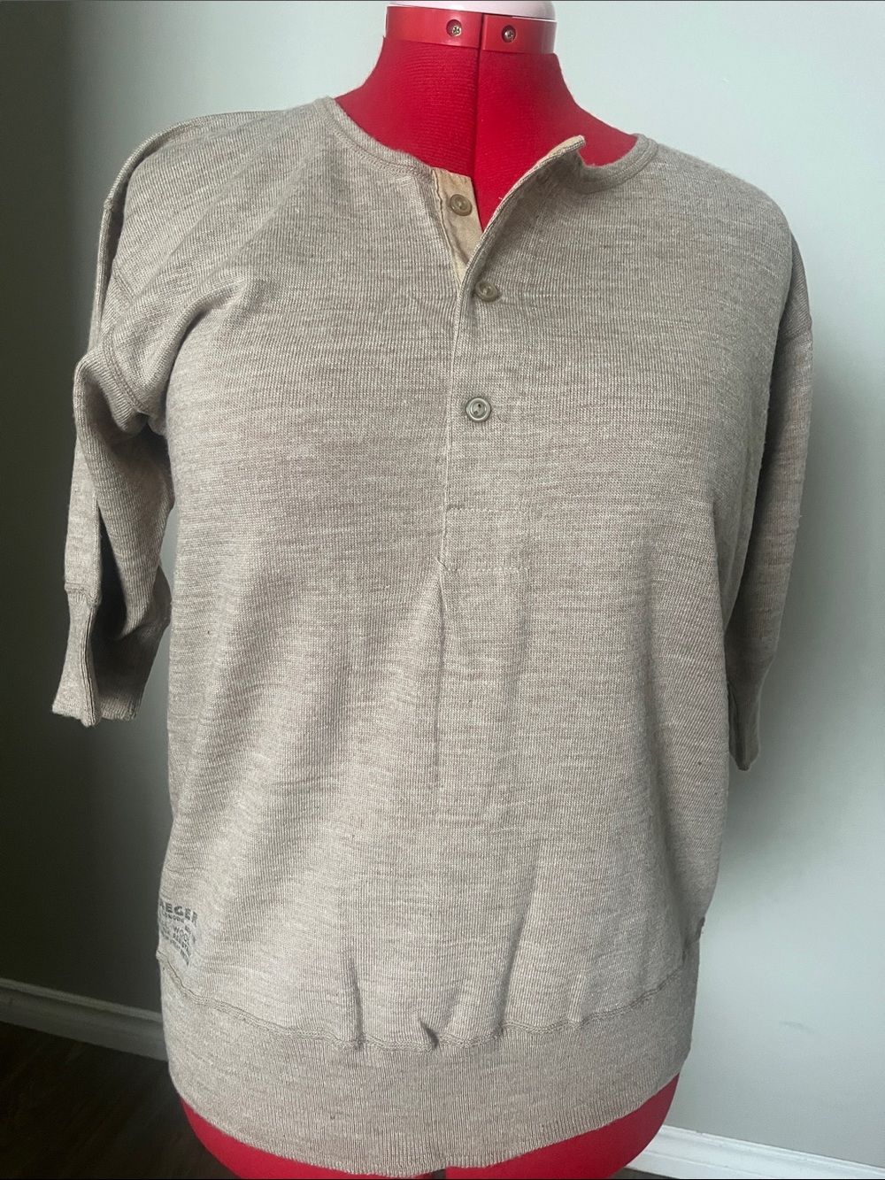 Women's 100% Wool Vintage Jaeger Made in Britain
